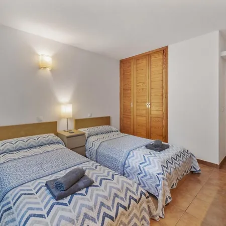 Апартаменты Playa Del Reducto