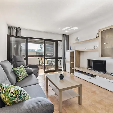 Playa Del Reducto Апартаменты Арресифе